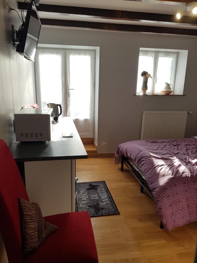 Le Pommier Chambre D'Hote Clussais-la-Pommeraie Eksteriør bilde