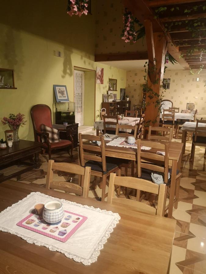Le Pommier Chambre D'Hote Clussais-la-Pommeraie Eksteriør bilde