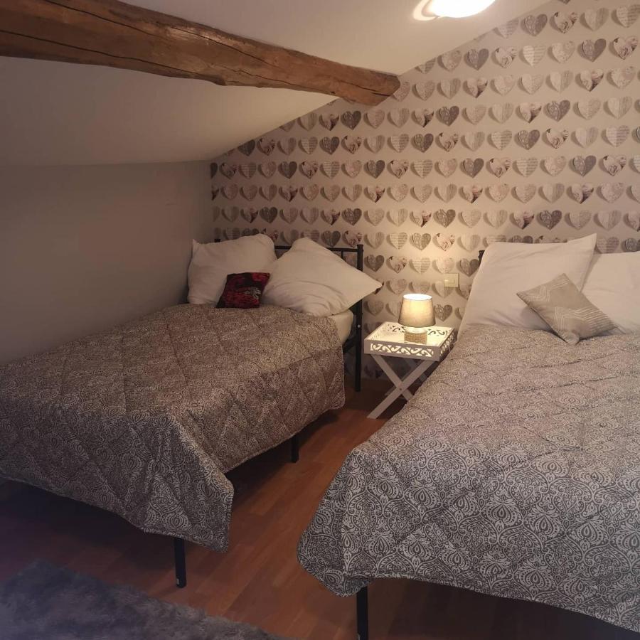 Le Pommier Chambre D'Hote Clussais-la-Pommeraie Eksteriør bilde