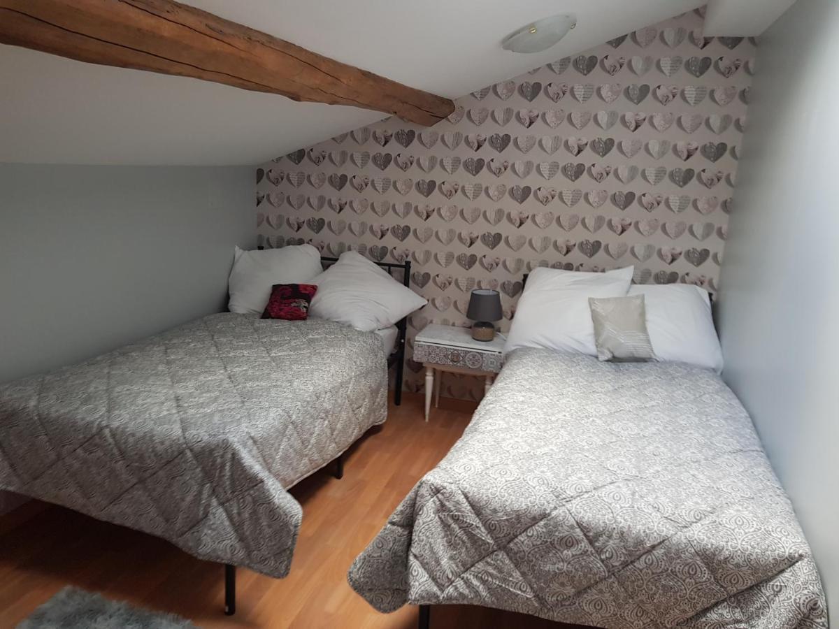 Le Pommier Chambre D'Hote Clussais-la-Pommeraie Eksteriør bilde